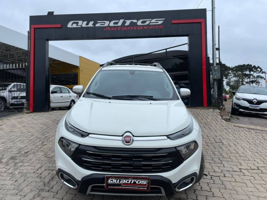 FIAT - TORO - 2021/2021 - Branca - R$ 116.900,00