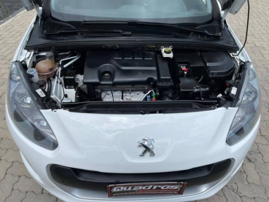 PEUGEOT - 308 - 2015/2015 - Branca - R$ 45.900,00