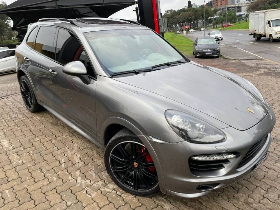 PORSCHE - CAYENNE - 2013/2013 - Cinza - R$ 195.900,00