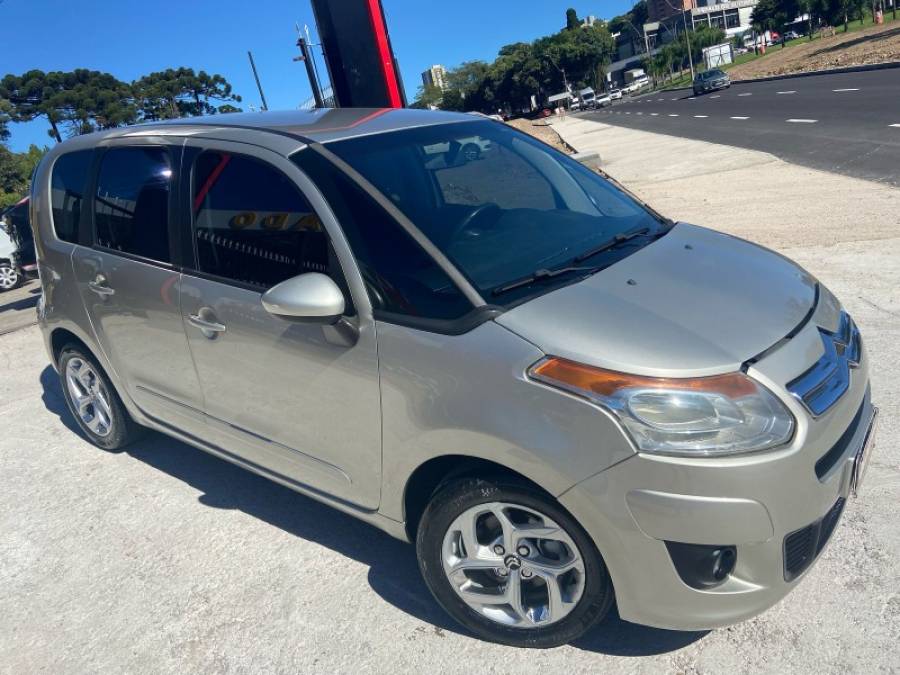 CITROËN - C3 PICASSO - 2013/2013 - Prata - R$ 31.900,00