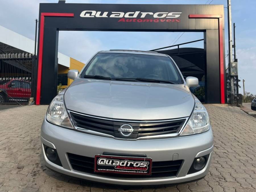 NISSAN - TIIDA - 2011/2011 - Prata - R$ 38.900,00