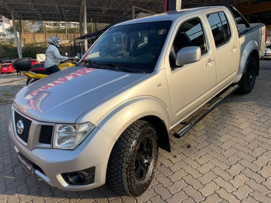 NISSAN - FRONTIER - 2016/2016 - Prata - R$ 107.900,00