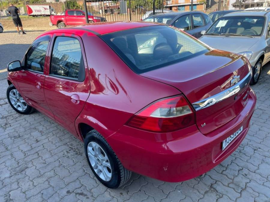 CHEVROLET - PRISMA - 2012/2012 - Vermelha - R$ 28.900,00