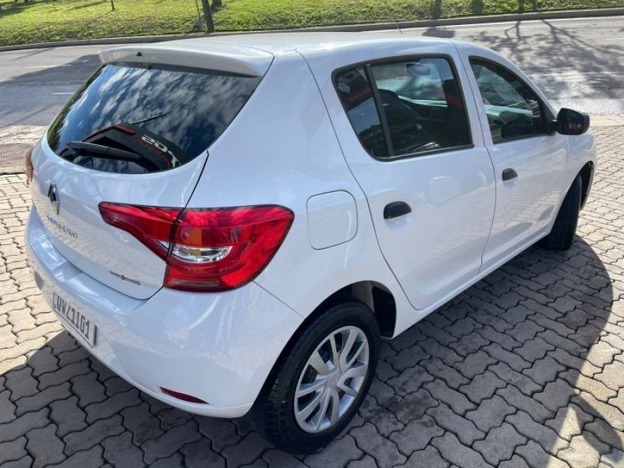 RENAULT - SANDERO - 2020/2020 - Branca - R$ 48.900,00