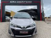 TOYOTA - YARIS - 2019/2019 - Prata - R$ 80.900,00