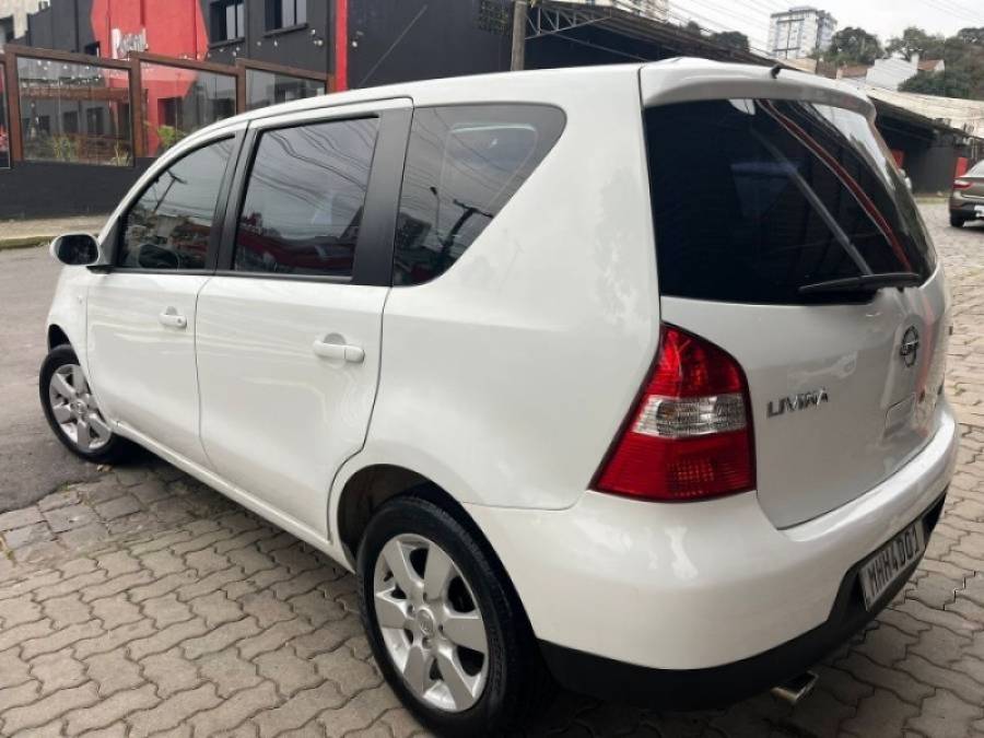 NISSAN - LIVINA - 2010/2010 - Branca - R$ 31.900,00