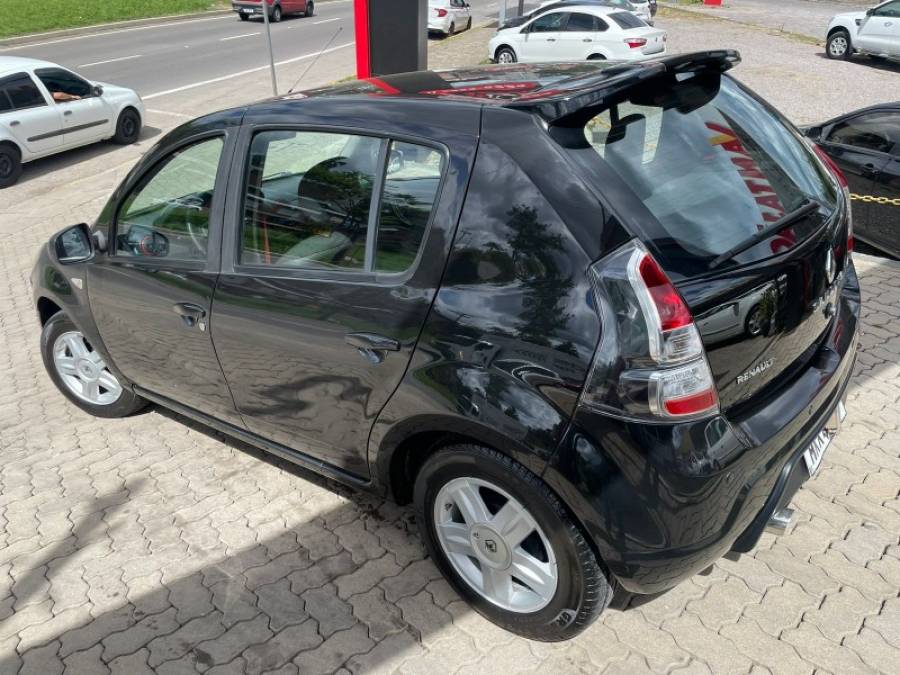 RENAULT - SANDERO - 2013/2013 - Preta - R$ 33.900,00