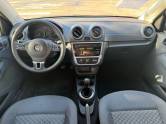 VOLKSWAGEN - VOYAGE - 2016/2017 - Branca - R$ 44.900,00