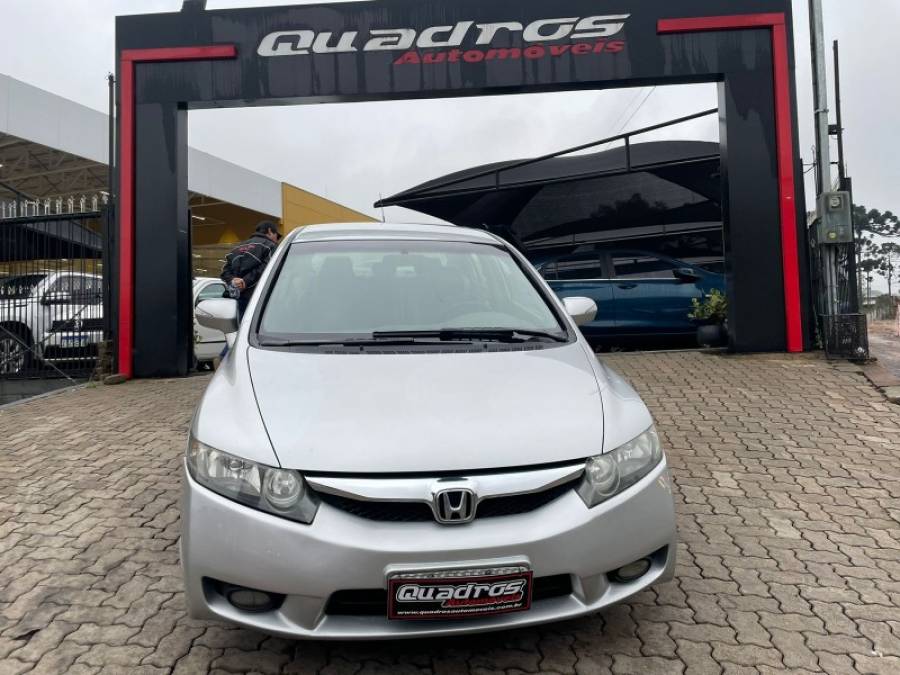 HONDA - CIVIC - 2009/2009 - Prata - R$ 46.900,00