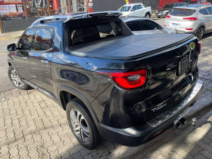 FIAT - TORO - 2017/2017 - Preta - R$ 99.900,00