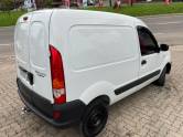 RENAULT - KANGOO - 2015/2015 - Branca - R$ 41.900,00