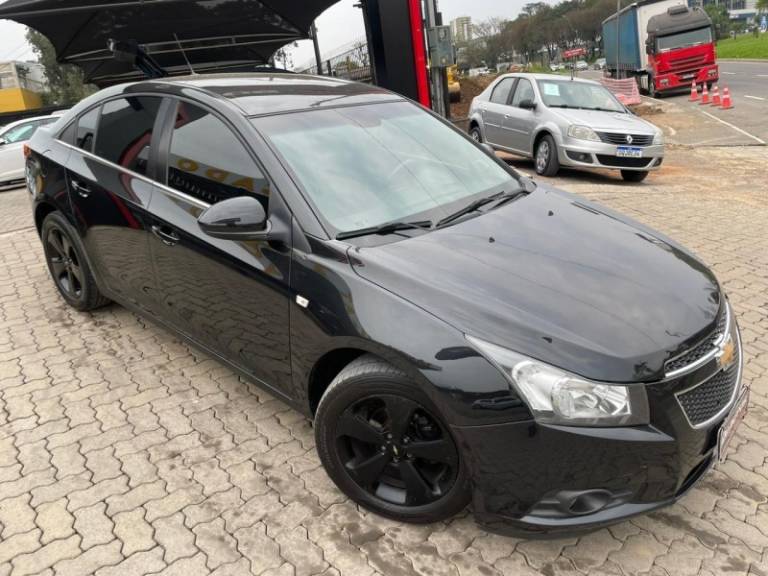 CHEVROLET - CRUZE - 2014/2014 - Preta - R$ 57.900,00