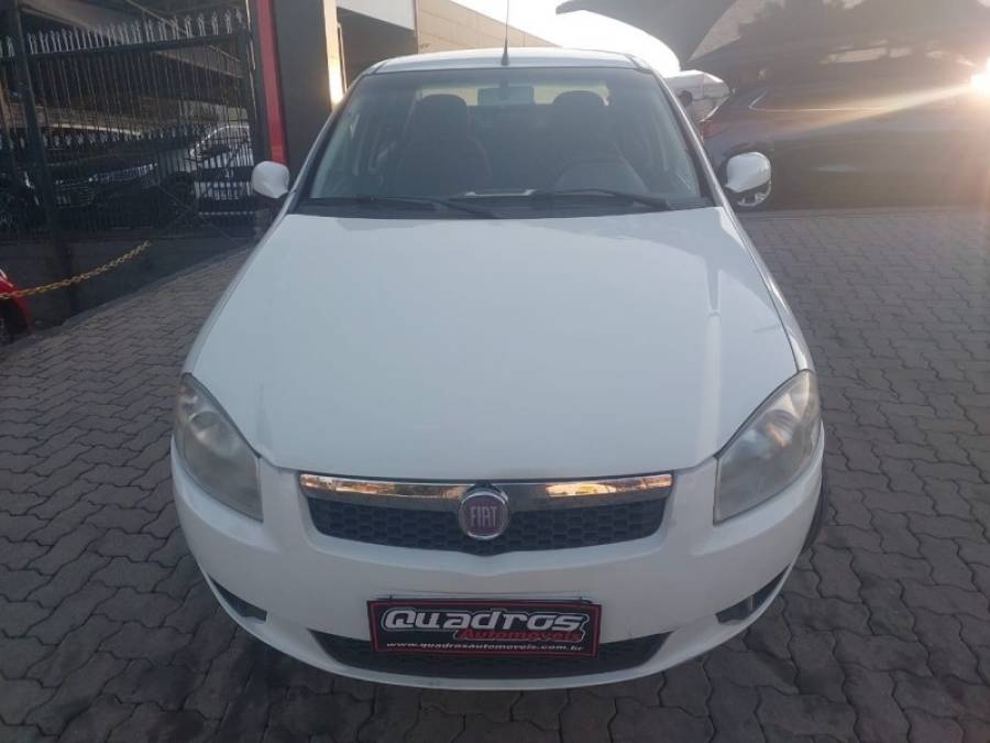 FIAT - SIENA - 2014/2014 - Branca - R$ 33.900,00