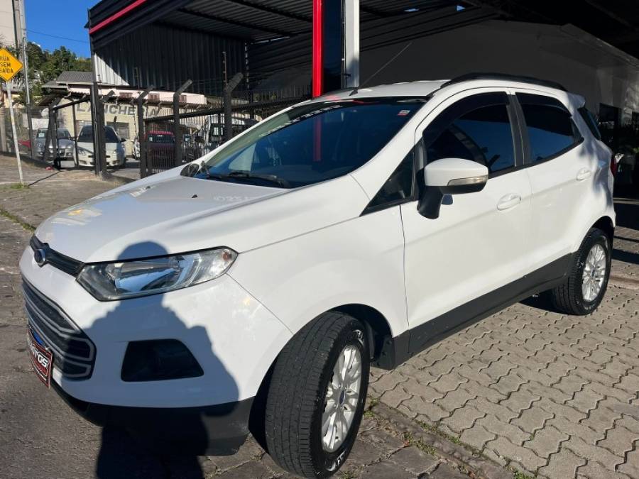 FORD - ECOSPORT - 2015/2015 - Branca - R$ 54.900,00