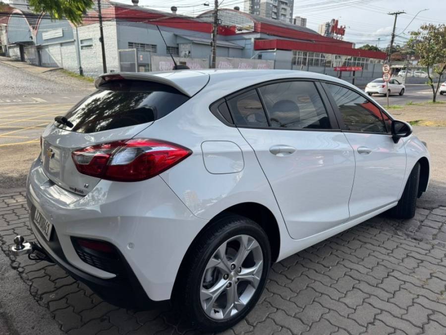 CHEVROLET - CRUZE - 2019/2019 - Branca - R$ 89.900,00