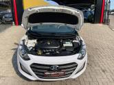 HYUNDAI - I30 - 2016/2016 - Branca - R$ 79.999,00