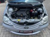 TOYOTA - ETIOS - 2014/2014 - Prata - R$ 41.900,00