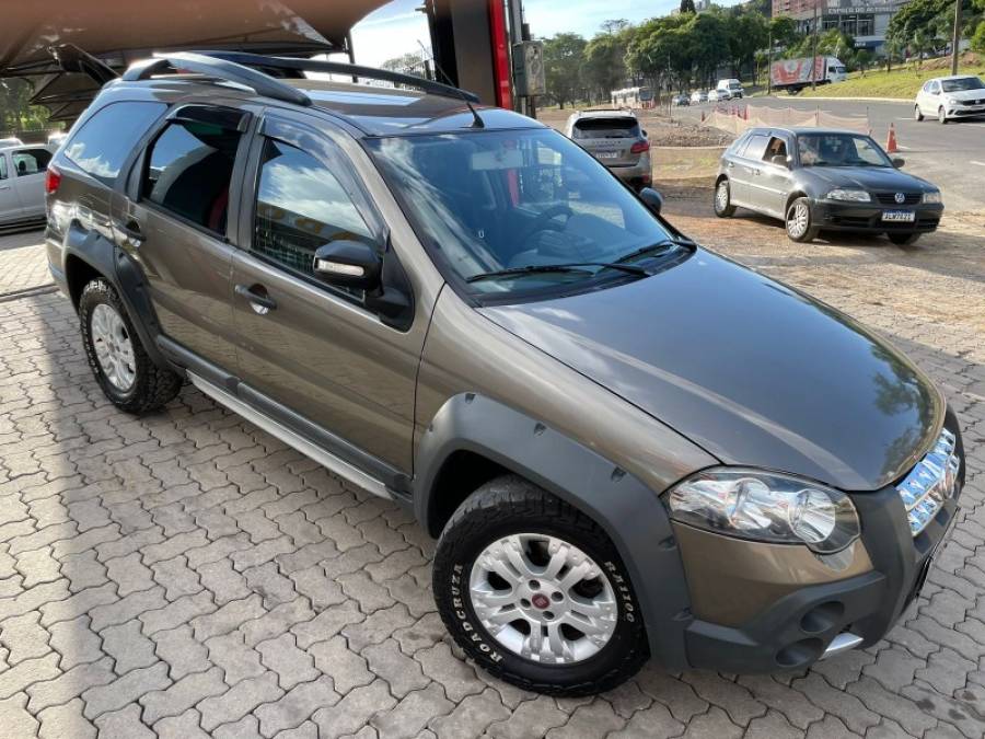 FIAT - PALIO - 2010/2010 - Marrom - R$ 36.900,00