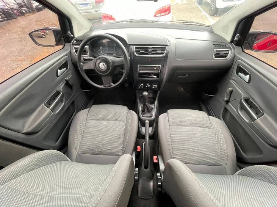 VOLKSWAGEN - FOX - 2010/2010 - Vermelha - R$ 26.900,00