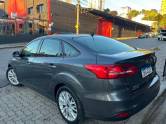 FORD - FOCUS - 2018/2018 - Cinza - R$ 59.900,00