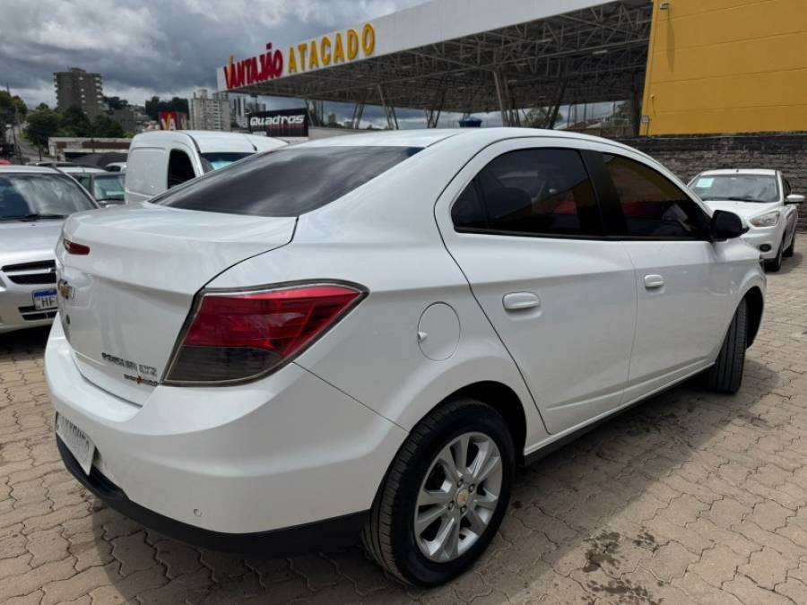 CHEVROLET - PRISMA - 2015/2015 - Branca - R$ 53.900,00