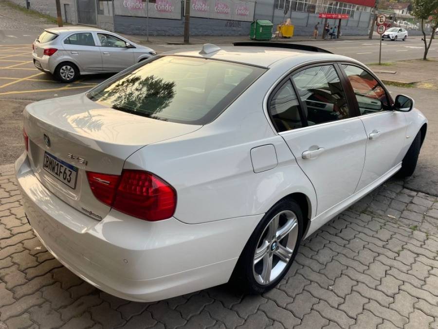 BMW - 325I - 2011/2011 - Branca - R$ 69.990,00