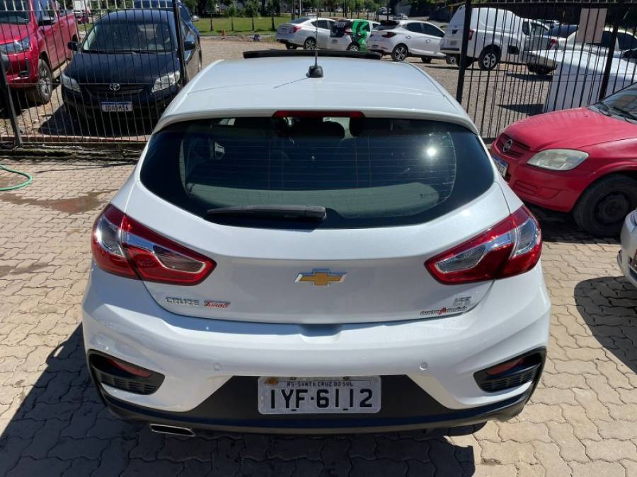 CHEVROLET - CRUZE - 2018/2018 - Branca - R$ 95.900,00