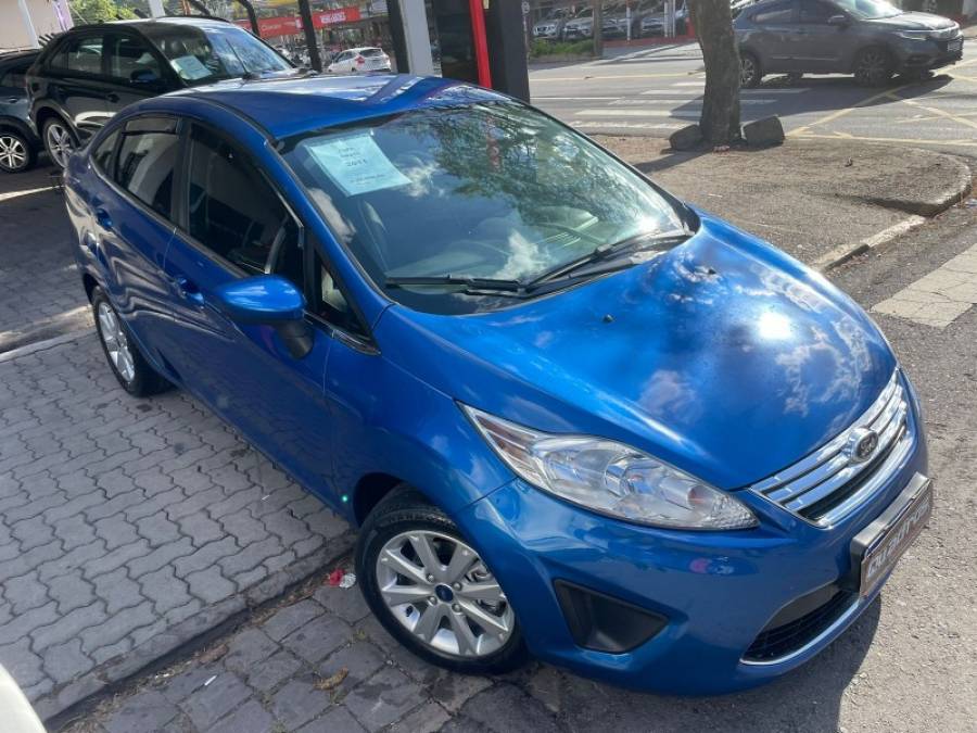 FORD - FIESTA - 2011/2011 - Azul - R$ 39.900,00