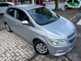 CHEVROLET - ONIX - 2015/2015 - Prata - R$ 45.900,00