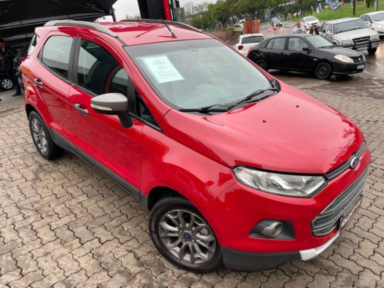 FORD - ECOSPORT - 2013/2013 - Vermelha - R$ 49.990,00