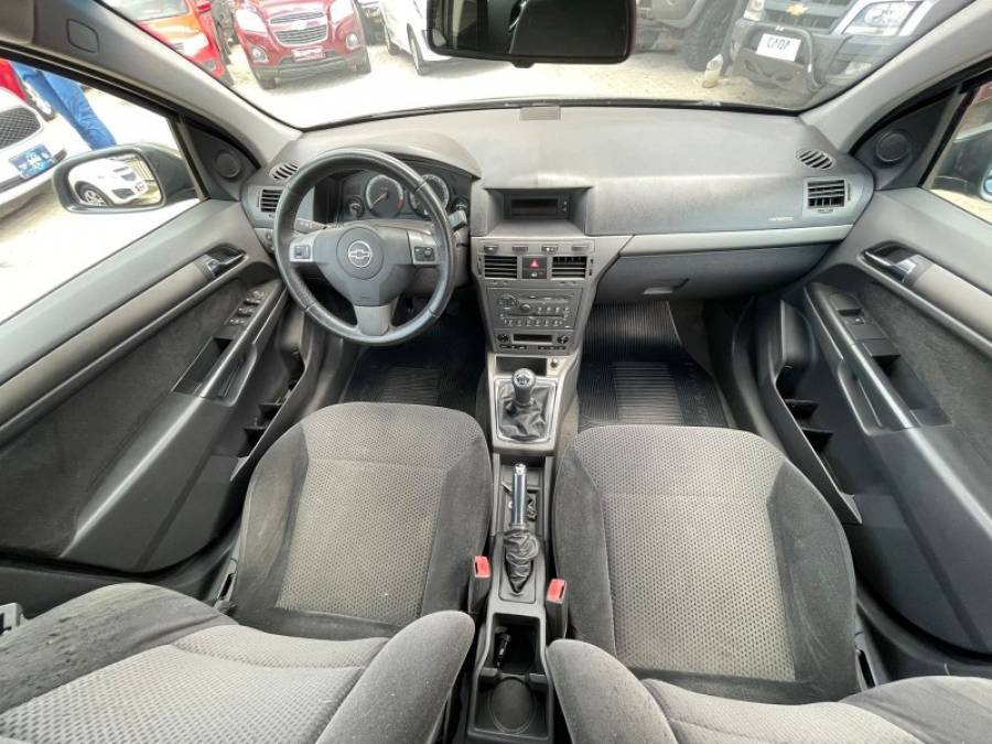 CHEVROLET - VECTRA - 2011/2011 - Preta - R$ 37.900,00