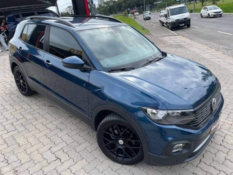 VOLKSWAGEN - T-CROSS - 2020/2020 - Azul - R$ 95.900,00