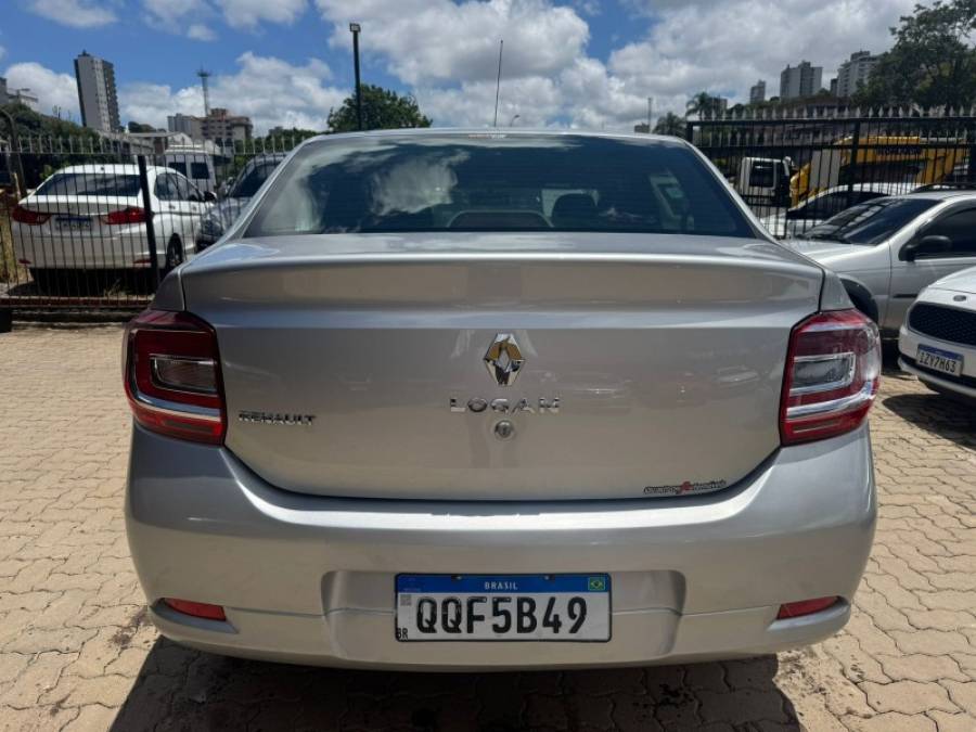 RENAULT - LOGAN - 2020/2020 - Prata - R$ 43.900,00