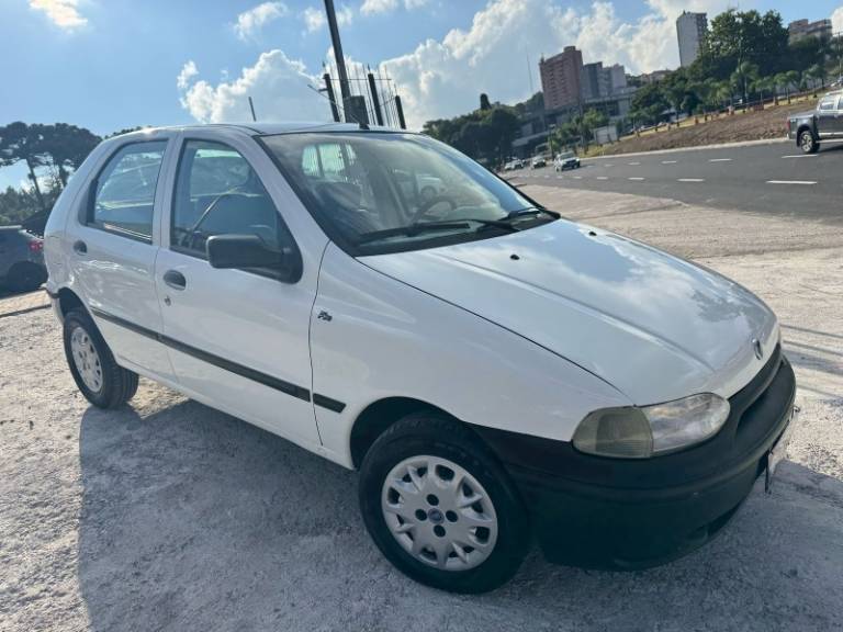 FIAT - PALIO - 2002/2002 - Branca - Sob Consulta