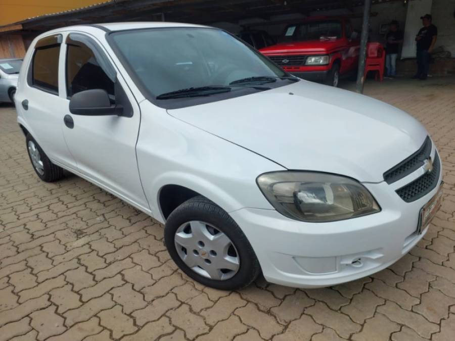 CHEVROLET - CELTA - 2013/2013 - Branca - R$ 26.900,00