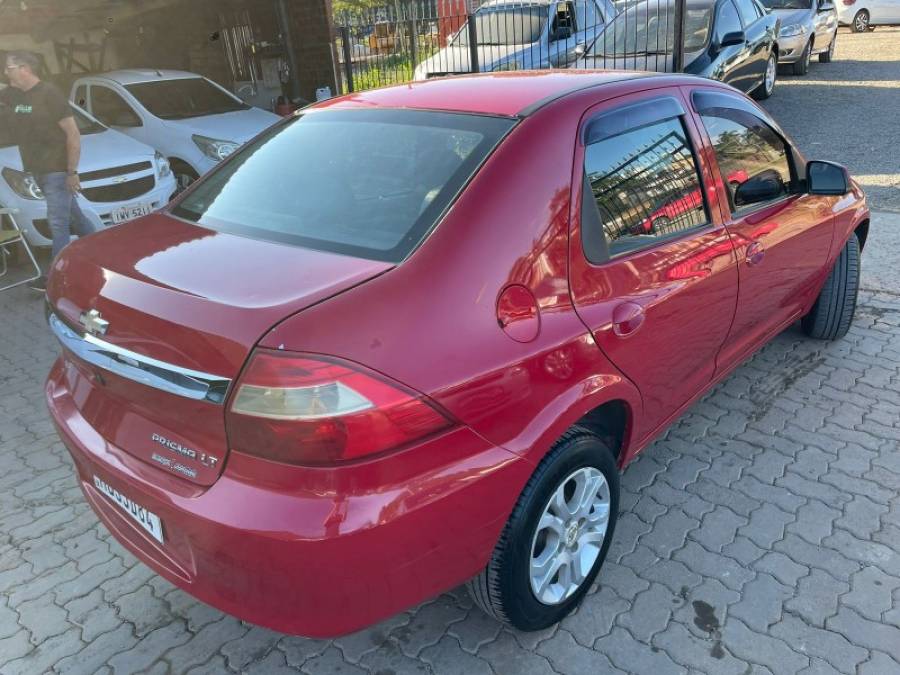 CHEVROLET - PRISMA - 2012/2012 - Vermelha - R$ 28.900,00