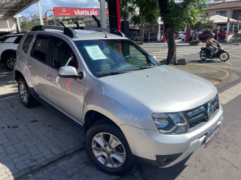 RENAULT - DUSTER - 2018/2018 - Prata - R$ 68.900,00