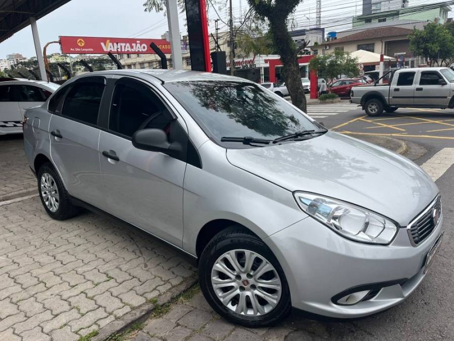 FIAT - GRAND SIENA - 2018/2018 - Prata - R$ 43.900,00