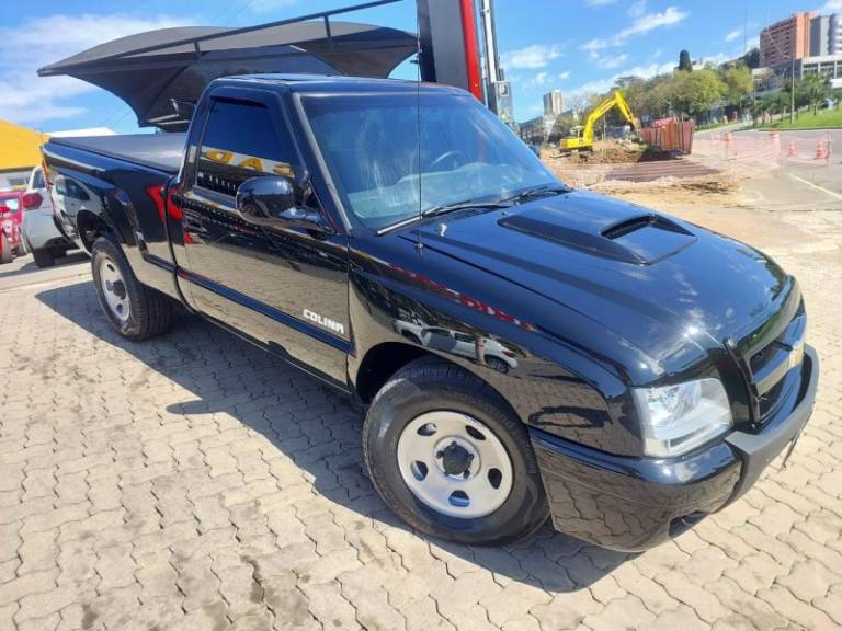 CHEVROLET - S10 - 2011/2011 - Preta - R$ 69.900,00