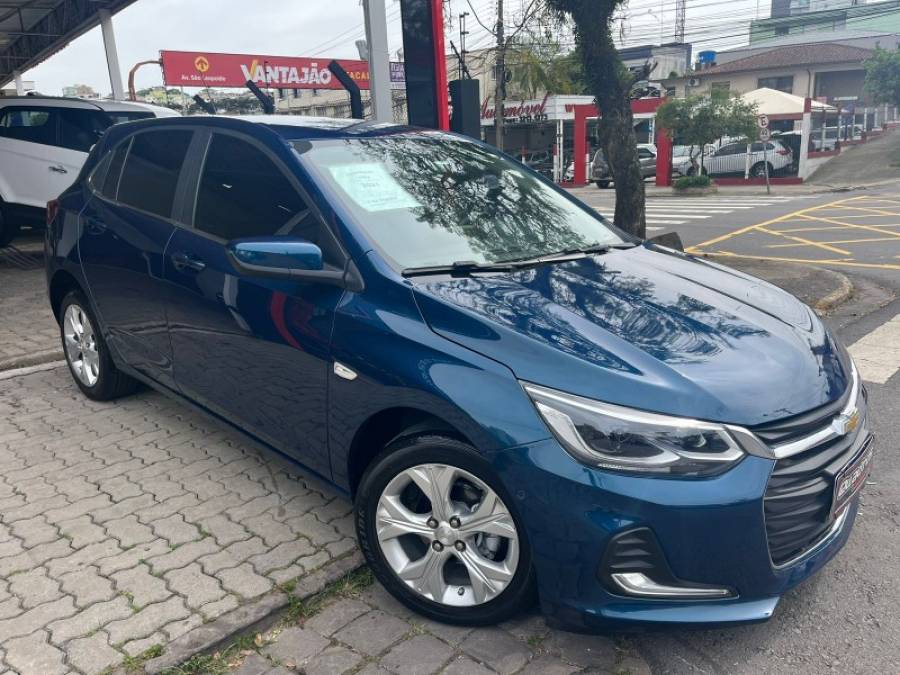 CHEVROLET - ONIX - 2021/2021 - Azul - R$ 83.900,00