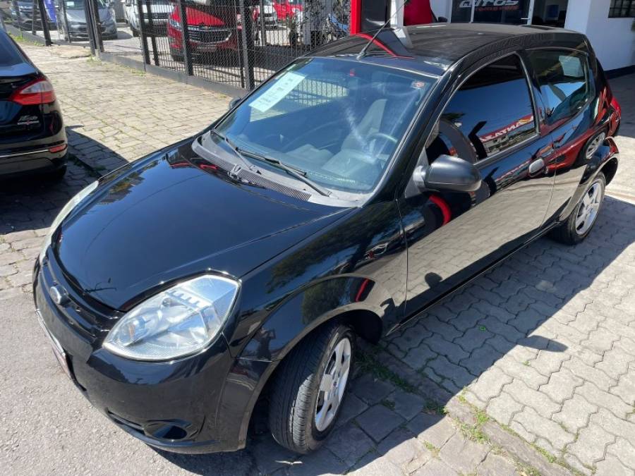 FORD - KA - 2011/2011 - Preta - R$ 24.900,00