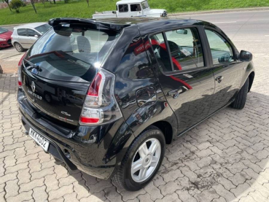 RENAULT - SANDERO - 2013/2013 - Preta - R$ 35.900,00