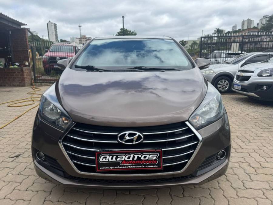 HYUNDAI - HB20S - 2016/2016 - Marrom - R$ 56.900,00