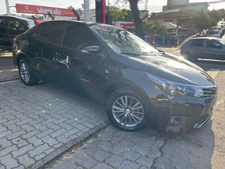 TOYOTA - COROLLA - 2016/2016 - Preta - R$ 85.900,00