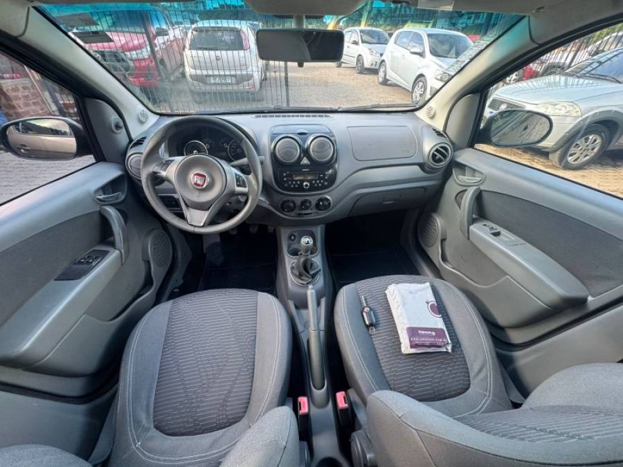 FIAT - PALIO - 2013/2013 - Cinza - R$ 36.900,00