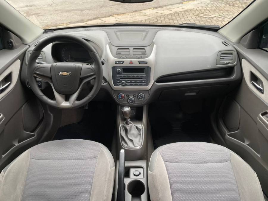 CHEVROLET - COBALT - 2013/2013 - Cinza - R$ 40.900,00