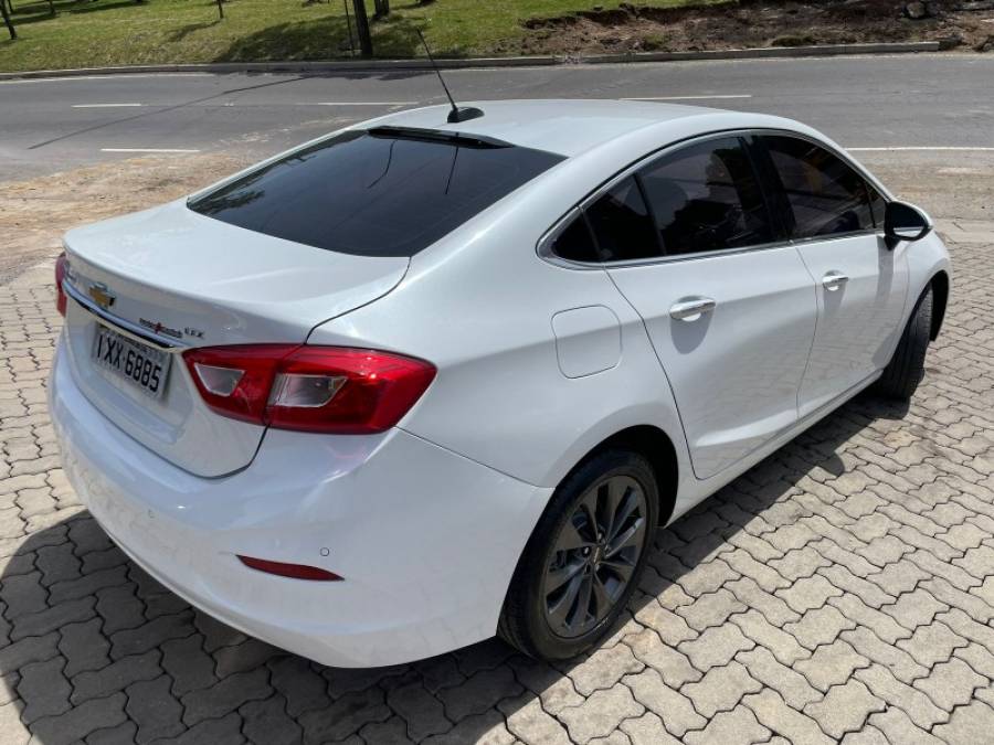 CHEVROLET - CRUZE - 2017/2017 - Branca - R$ 87.900,00