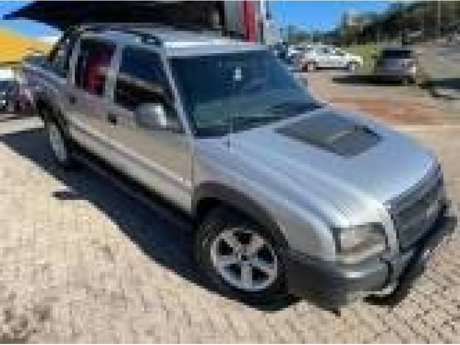 CHEVROLET - S10 - 2010/2010 - Prata - R$ 80.900,00