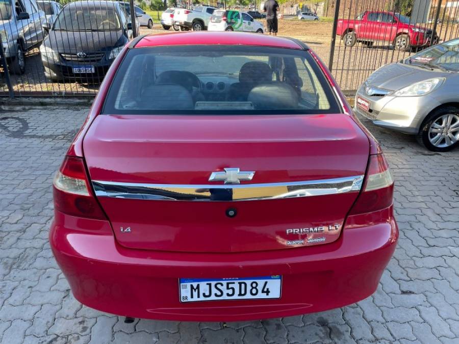 CHEVROLET - PRISMA - 2012/2012 - Vermelha - R$ 28.900,00