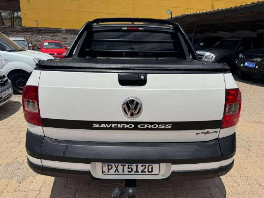 VOLKSWAGEN - SAVEIRO - 2016/2016 - Branca - R$ 70.900,00